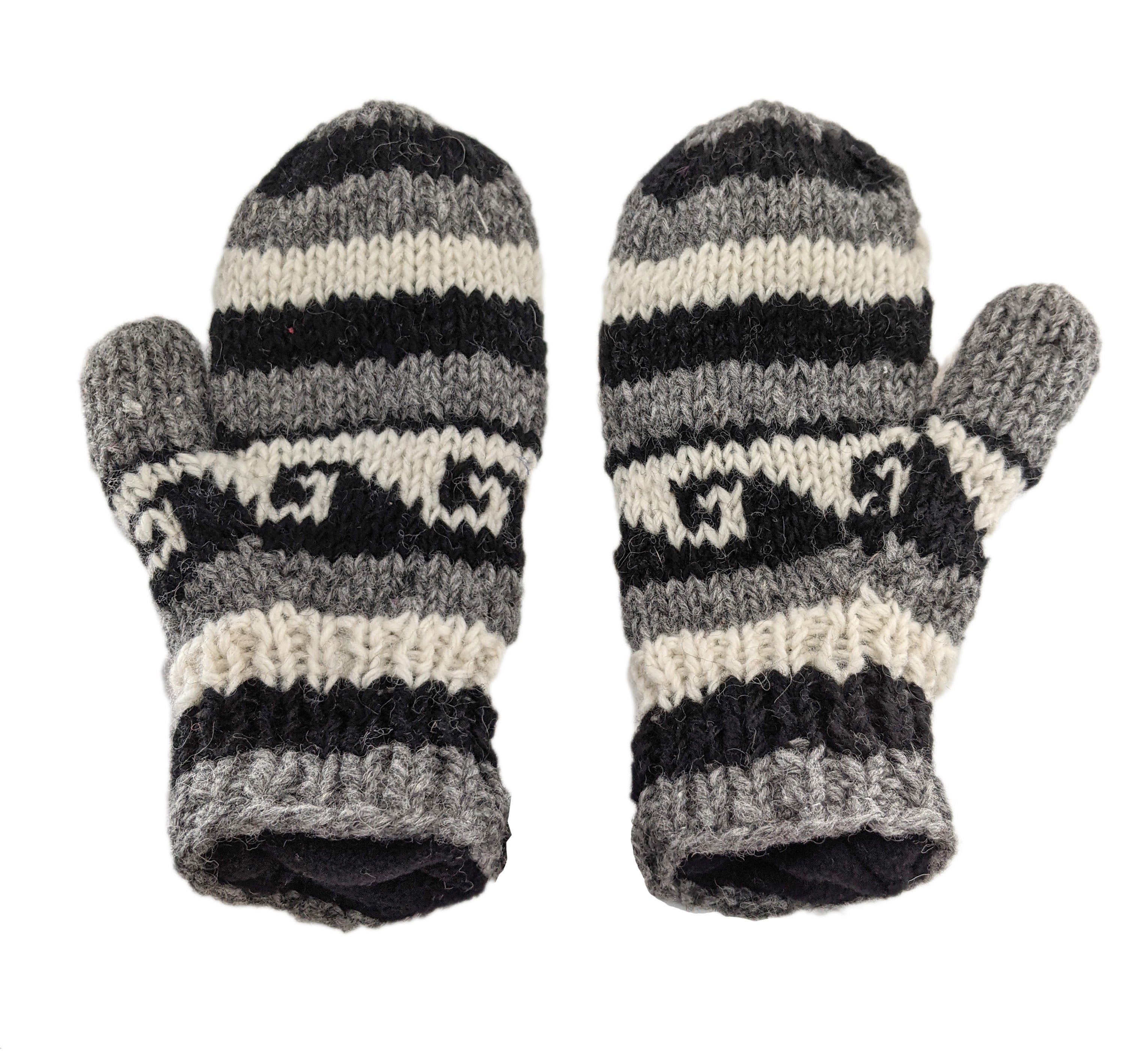 leinwande Boa Hand Knitted Mittens新品未使用 Wool Mitts - Style 2 – Aion Amor
